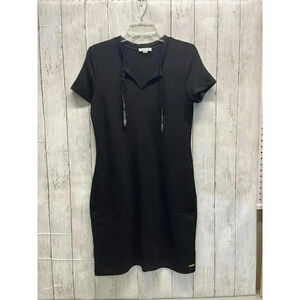 NWOT Calvin Klein Women’s Dress Black V-neck Short Sleeve Size S Pretty